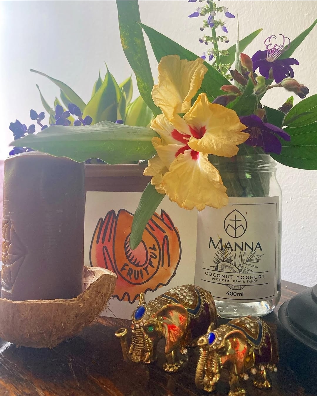 Plant-based catering table in a tropical Costa Rica setting